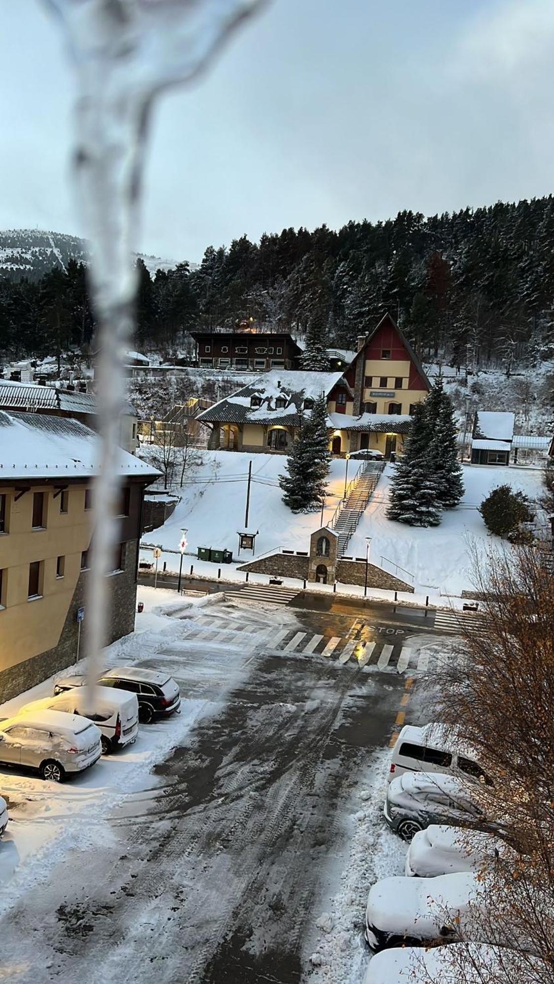 Duplex La Molina A 5 Minutos De Las Pistas De Esqui ภายนอก รูปภาพ